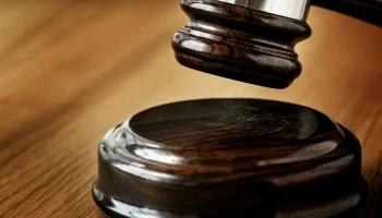 Бар в Шереметьево заплатит 2 миллиона рублей за Ждуна