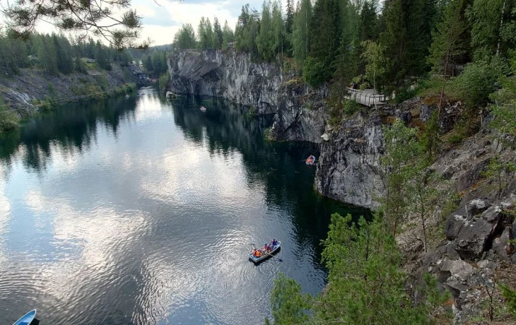 В Карелии гидов принуждают к &laquo;барщине&raquo; в горном парке &laquo;Рускеала&raquo;