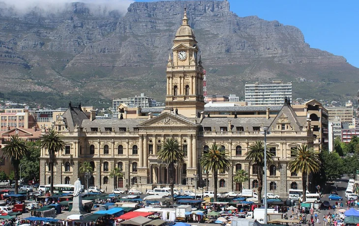 Москвичка передумала лететь в ЮАР и требует с ИП в Новосибирске 255 тысяч Москвичка передумала лететь в ЮАР и требует с ИП в Новосибирске 255 тысяч