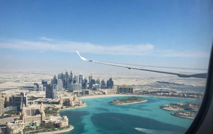 Ближневосточные авиаперевозчики скинули цены на бизнес-класс Ближневосточные авиаперевозчики скинули цены на бизнес-класс