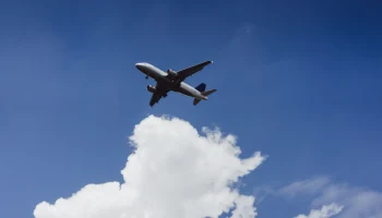 СМИ: Катар снова открыл аэропорт Дохи для иностранных авиакомпаний