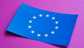 Италия продолжает выдавать мультишенгены россиянам Италия продолжает выдавать мультишенгены россиянам