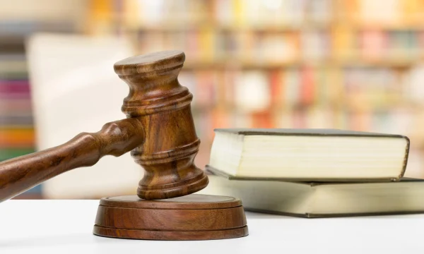 Туристка не улетела на отдых в Египет и отсудила втрое больше стоимости тура