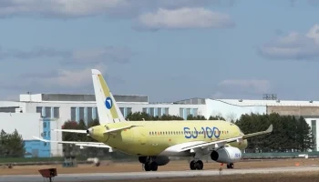 Полет первого полностью импортозамещающего SJ-100 приурочили к Дню Победы