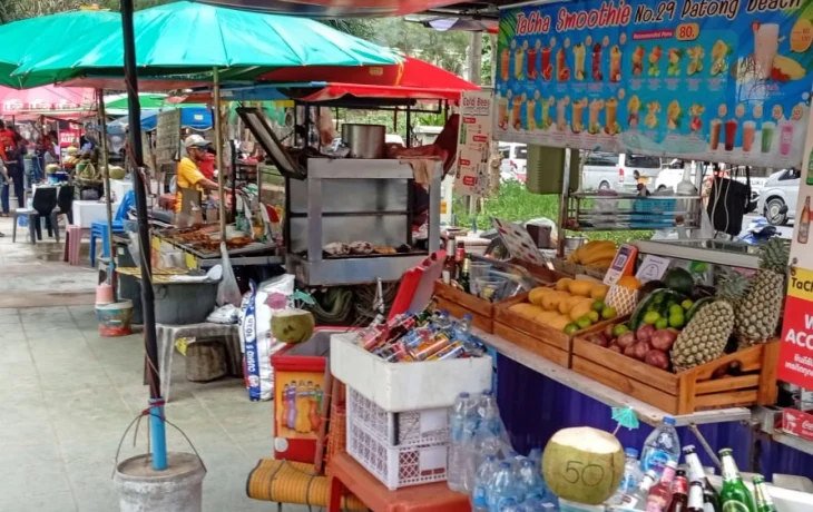 Туристов возмутили цены на фрукты на пляжах Пхукета