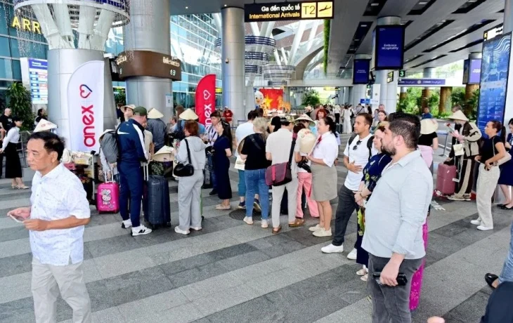 Туристы из Москвы и еще трех городов России получили чартеры на вьетнамский курорт