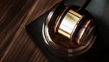 Судьба десятков туристических объектов в Плёсе повисла в воздухе