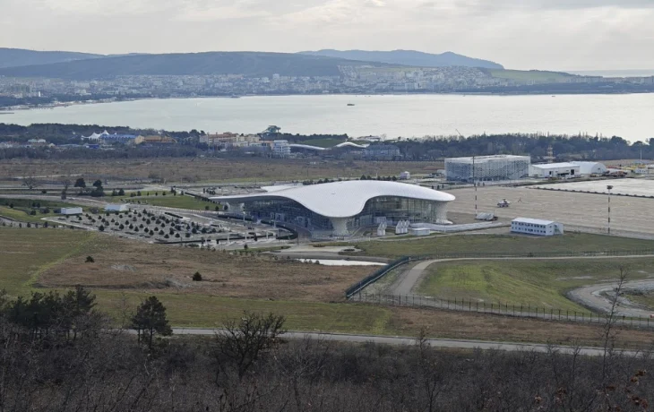 В аэропорту Геленджика впервые выполнили взлет в сторону гор