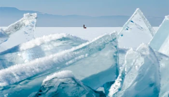 Туристы, приехавшие на Ольхон на личных автомобилях, рискуют остаться &laquo;без колес&raquo; до лета