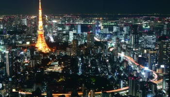 Заселили, но только ночью: чем закончились приключения российских туристов в Токио