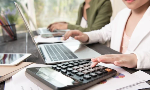 ФНС усиливает контроль за переводами: что ждет турбизнес