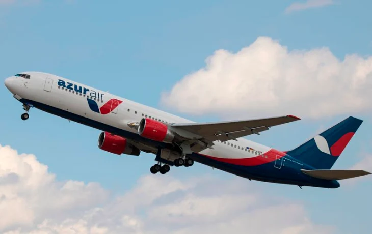 Росавиация отправила на доработку план AZUR air по устранению замечаний в работе Росавиация отправила на доработку план AZUR air по устранению замечаний в работе