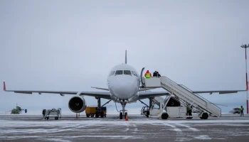 Red Wings вывезет туристов из Омана на Ту-214 Red Wings вывезет туристов из Омана на Ту-214