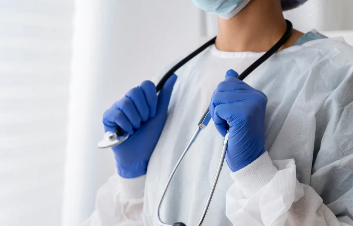 Туристку в коме пытаются стабилизировать для транспортировки из Египта в Россию Туристку в коме пытаются стабилизировать для транспортировки из Египта в Россию