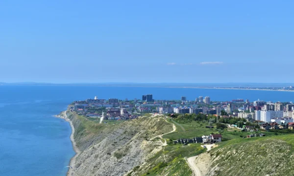 Открытие купального сезона в Анапе: отдых на курорте пока дешевле, чем в Крыму