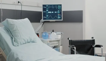 Российская туристка выпала с балкона отеля на Пхукете после ссоры с мужем