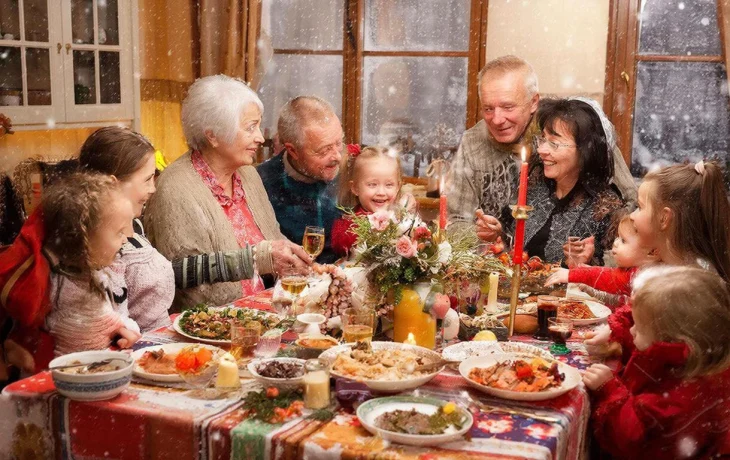 Без домашнего сала и оливье из магазина: рекомендации Роспотребнадзора на Новый год Без домашнего сала и оливье из магазина: рекомендации Роспотребнадзора на Новый год