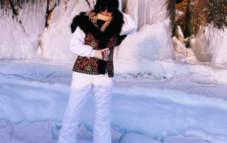 Вика Цыганова вслед за Shaman'ом попыталась повысить туристическую привлекательность Байкала