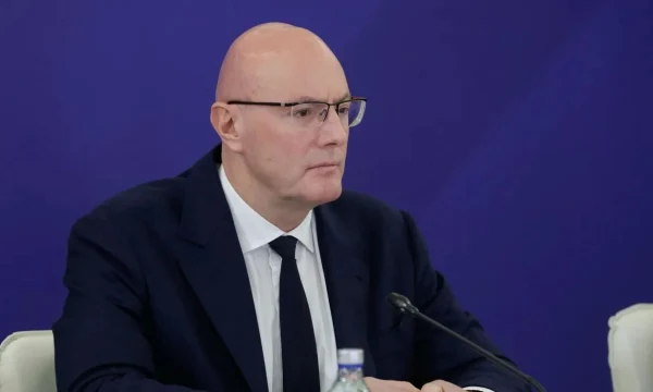 Чернышенко: нехватка инфраструктуры мешает конкурировать с зарубежьем за туристов