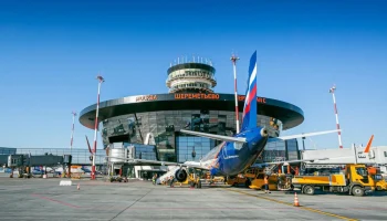 Срази 3 аэропорта Москвы работают в условиях ограничений