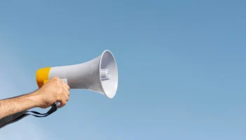 &laquo;Победу&raquo; накажут за звуковую рекламу во время рейса