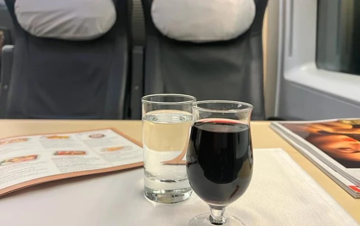 Туристы раскупили билеты на «Сапсаны» из Москвы в Санкт-Петербург на праздники Туристы раскупили билеты на «Сапсаны» из Москвы в Санкт-Петербург на праздники