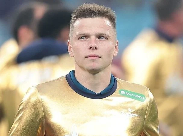 Футболист ЦСКА Данил Круговой обвинил «Аэрофлот» в срыве перелета на Мальдивы