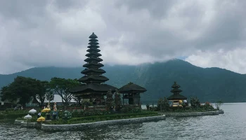 На Бали и Пхукете туристов лишили любимых новогодних развлечений На Бали и Пхукете туристов лишили любимых новогодних развлечений