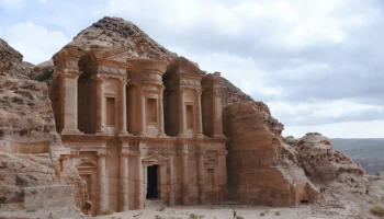 Иордания отменит визы для россиян