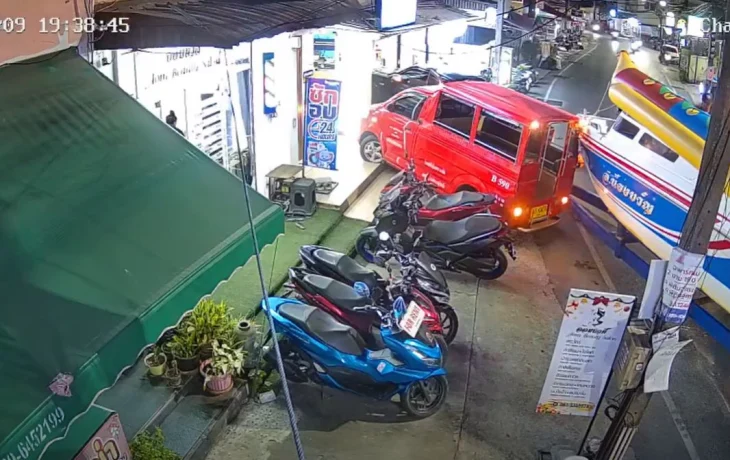 СМИ: трое российских туристов пострадали в ДТП на Пхукете