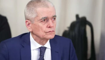 Онищенко: ситуация с распространением оспы обезьян в России под контролем Онищенко: ситуация с распространением оспы обезьян в России под контролем