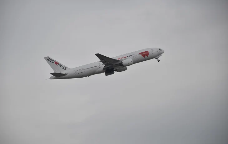 &laquo;Сработал датчик&raquo;: Самолет на Шри-Ланку из Новосибирска вылетит с задержкой более суток