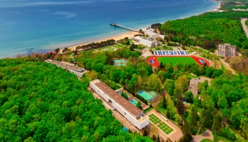 Три детских курорта попали под новые санкции Евросоюза