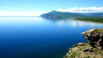 &laquo;Перевозчики на стопе&raquo;: топливный кризис обрушил турсезон на Байкале