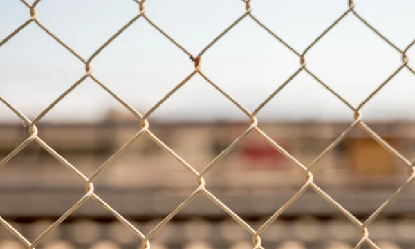 Пассажир получил два года колонии за шутку о бомбе в самолете