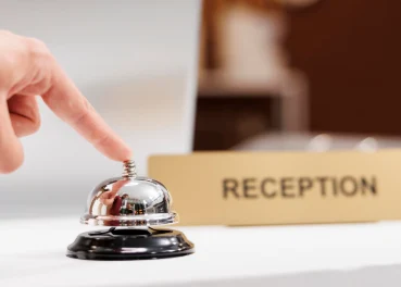 А папа может? Сколько родителей должны дать согласие на заселение ребенка в отель