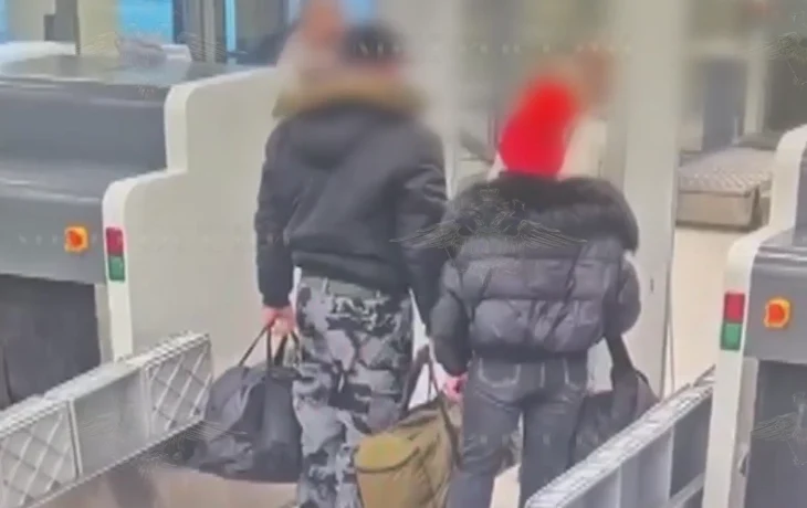 Пьяный пассажир решил сократить время досмотра в аэропорту Минвод и попал в полицию