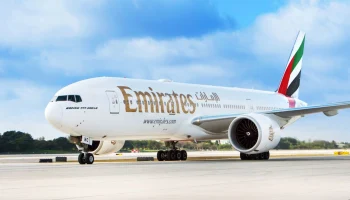 Emirates отказалась везти российских туристов с Мальдив в Дубай Emirates отказалась везти российских туристов с Мальдив в Дубай