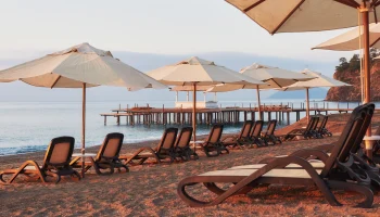 Турецкие отели надеются компенсировать спад бронирований из Европы за счет гостей из самой Турции и 