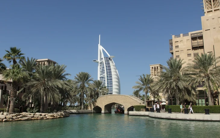 Туристов в Дубае призвали держать при себе паспорт, деньги и телефон Туристов в Дубае призвали держать при себе паспорт, деньги и телефон