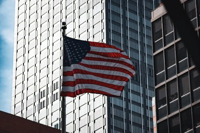 Получить визу США россияне смогут только в Астане или Варшаве Получить визу США россияне смогут только в Астане или Варшаве