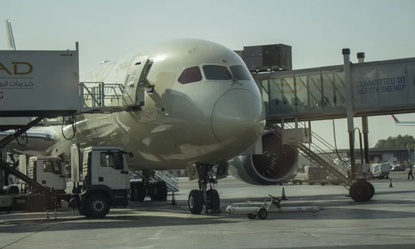 Etihad Airways продлила сроки льготного перебронирования билетов из-за войны в Персидском заливе