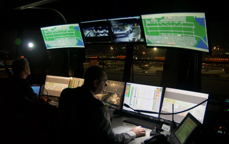 Новый год с переносом: Пулково, Калининград и юг России стали главными очагами задержек рейсов