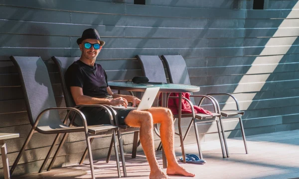 Грузия начнет выдавать иностранцам визы &laquo;цифровых кочевников&raquo;