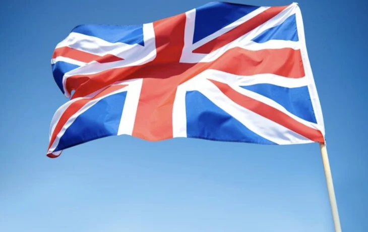 Туристы жалуются на невозможность оформить британские визы