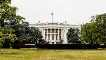 Замминистра иностранных дел РФ: «Россия поставила перед США вопрос о возобновлении прямого авиасообщ