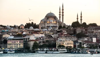 Как изменились цены на билеты в Стамбул в майские праздники