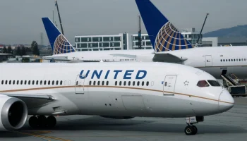 Туристов в Европе ожидает лето с дорогими авиабилетами и отменами перелетов