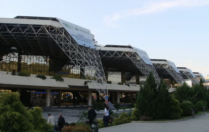 Задержки рейсов из Сочи достигают 10 часов из-за &laquo;ковра&raquo;