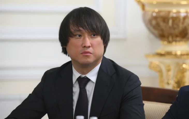 Депутат Тарбаев предложил обязать альпинистов оплачивать спасательные операции Депутат Тарбаев предложил обязать альпинистов оплачивать спасательные операции